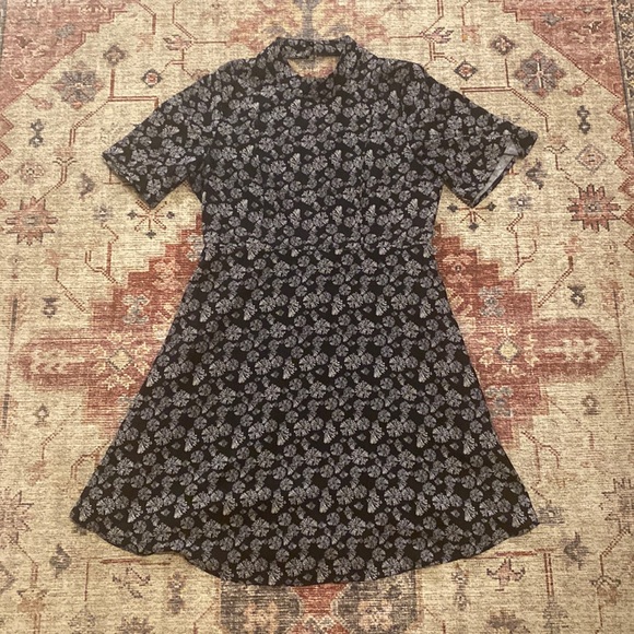 H&M Dresses & Skirts - US 10 H&M dress